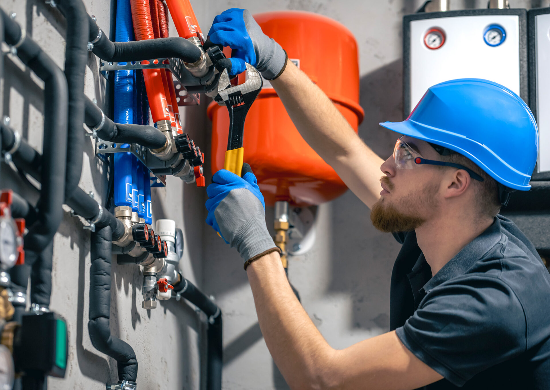 com plumbing HVAC